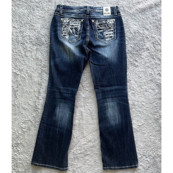 Miss Me Mid Rise Curvy Boot Jeans Size 32 Embellished Distressed Pockets K220 - Picture 1 of 7